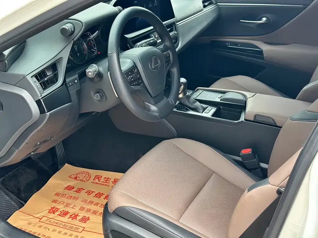Lexus ES 2022 из CN, фото 7
