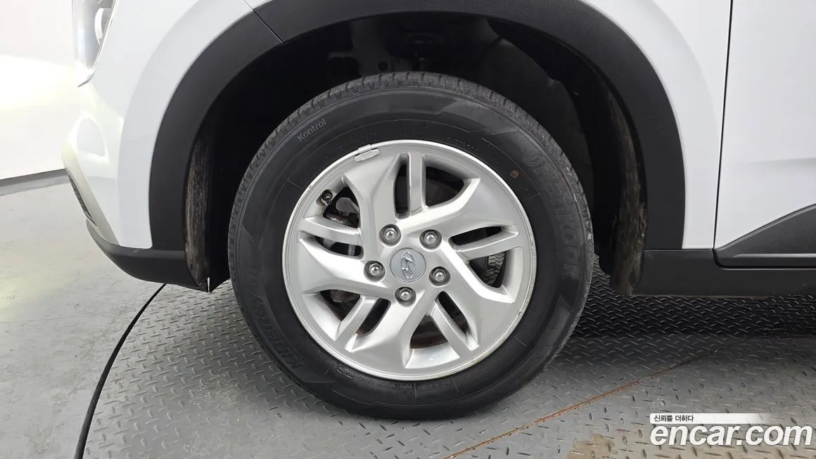 Hyundai Venue 2021 из KR, фото 7