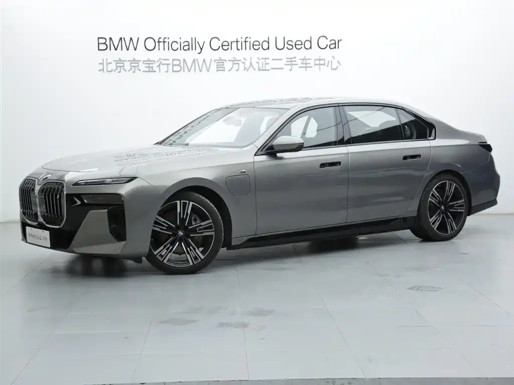 BMW i7 2023 из CN, фото 1
