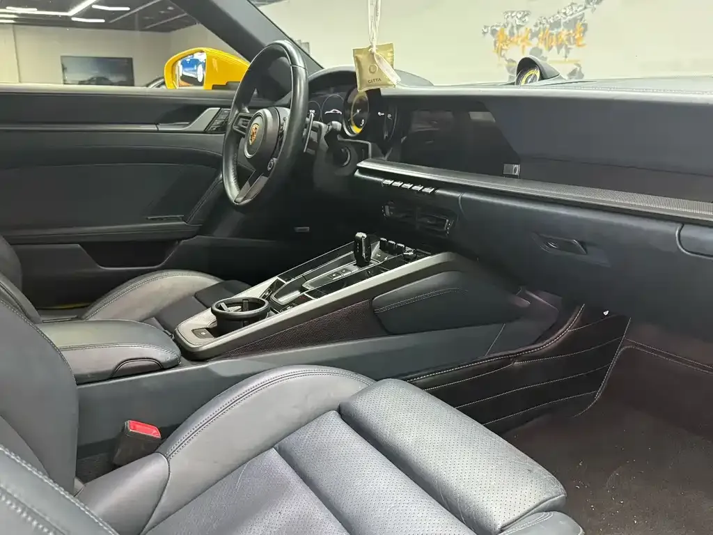 Porsche 911 2021 из CN, фото 2