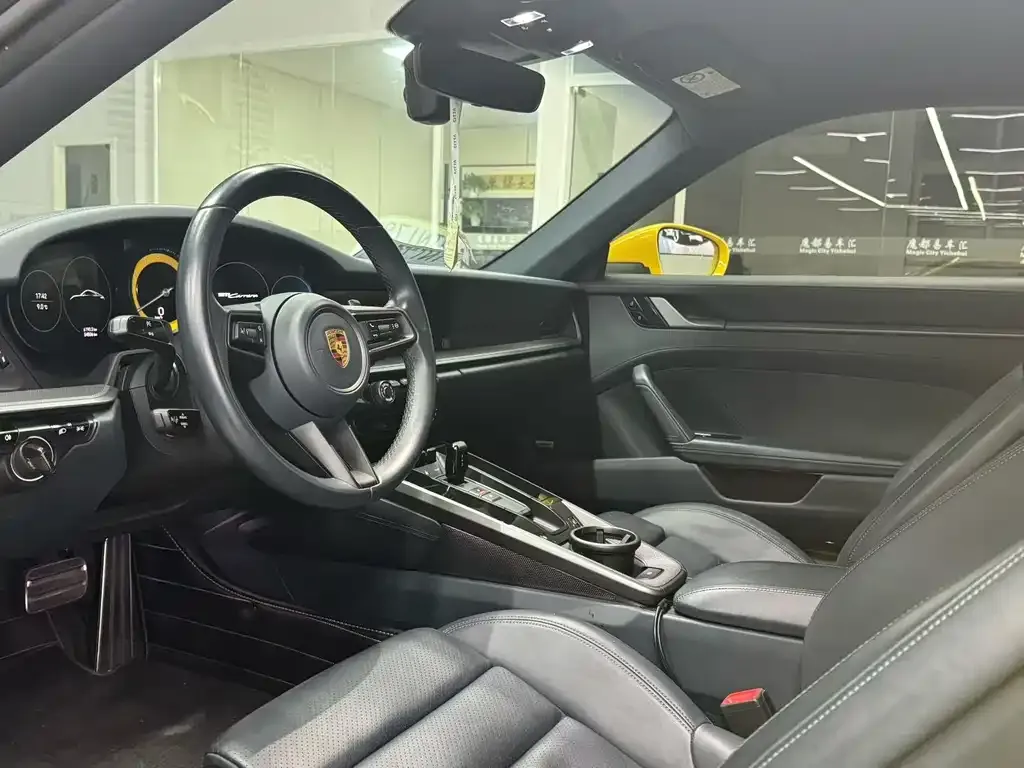 Porsche 911 2021 из CN, фото 8