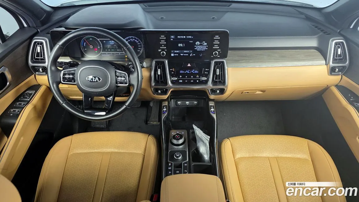 Kia Sorento — фото 9