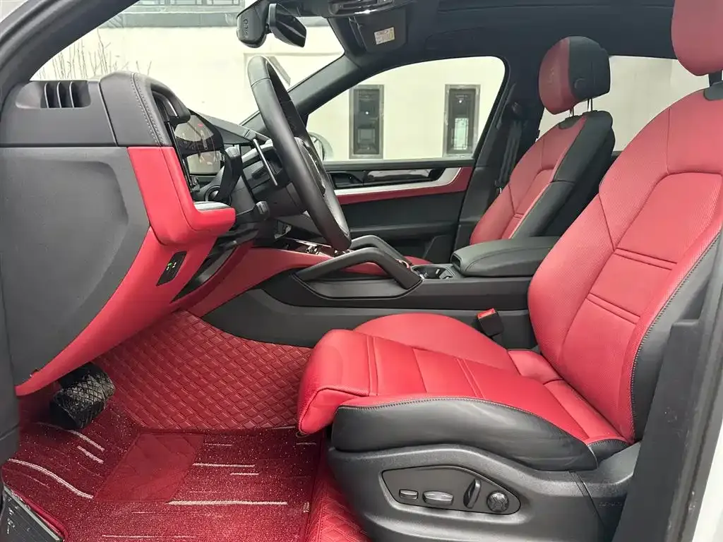 Porsche Cayenne 2024 из CN, фото 8