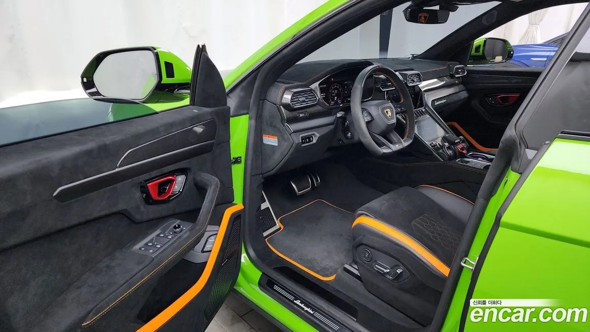 Lamborghini Urus 2024 из KR, фото 8