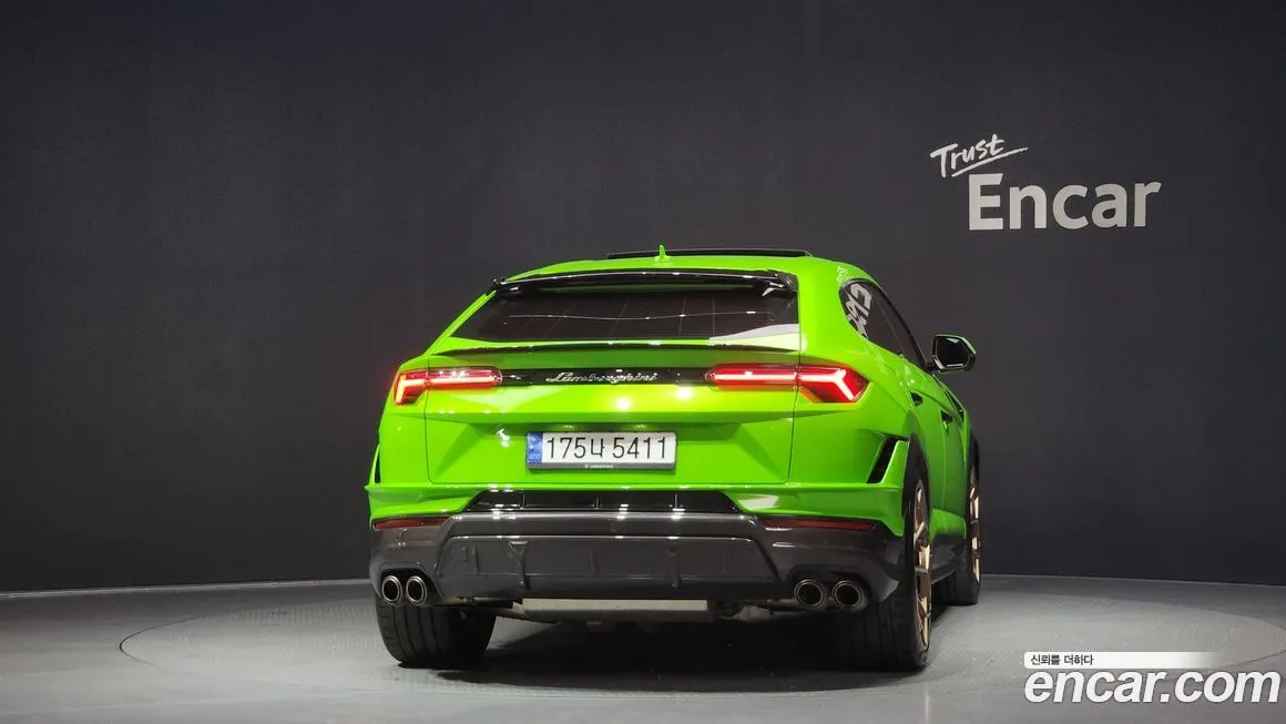 Lamborghini Urus 2024 из KR, фото 2