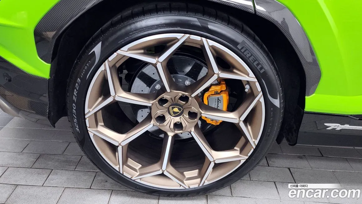 Lamborghini Urus 2024 из KR, фото 3