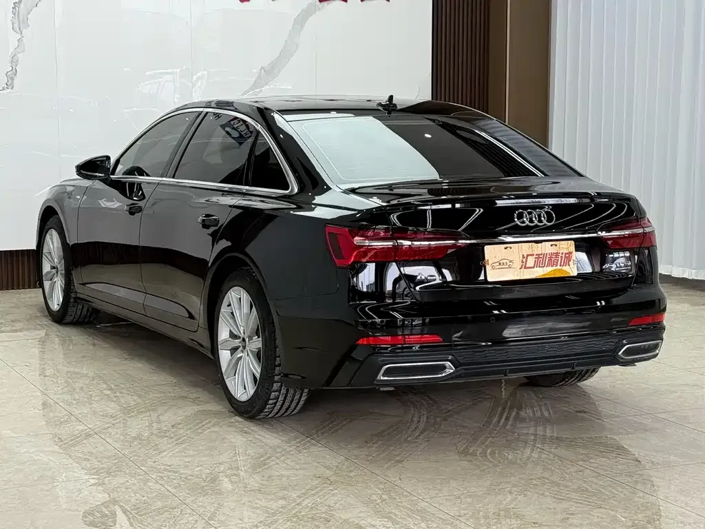 Audi A6L 2022 из CN, фото 2