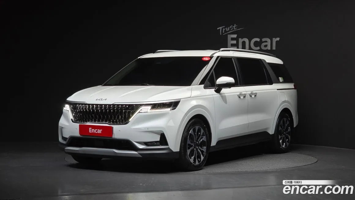 Kia Carnival 2023 из KR, фото 1