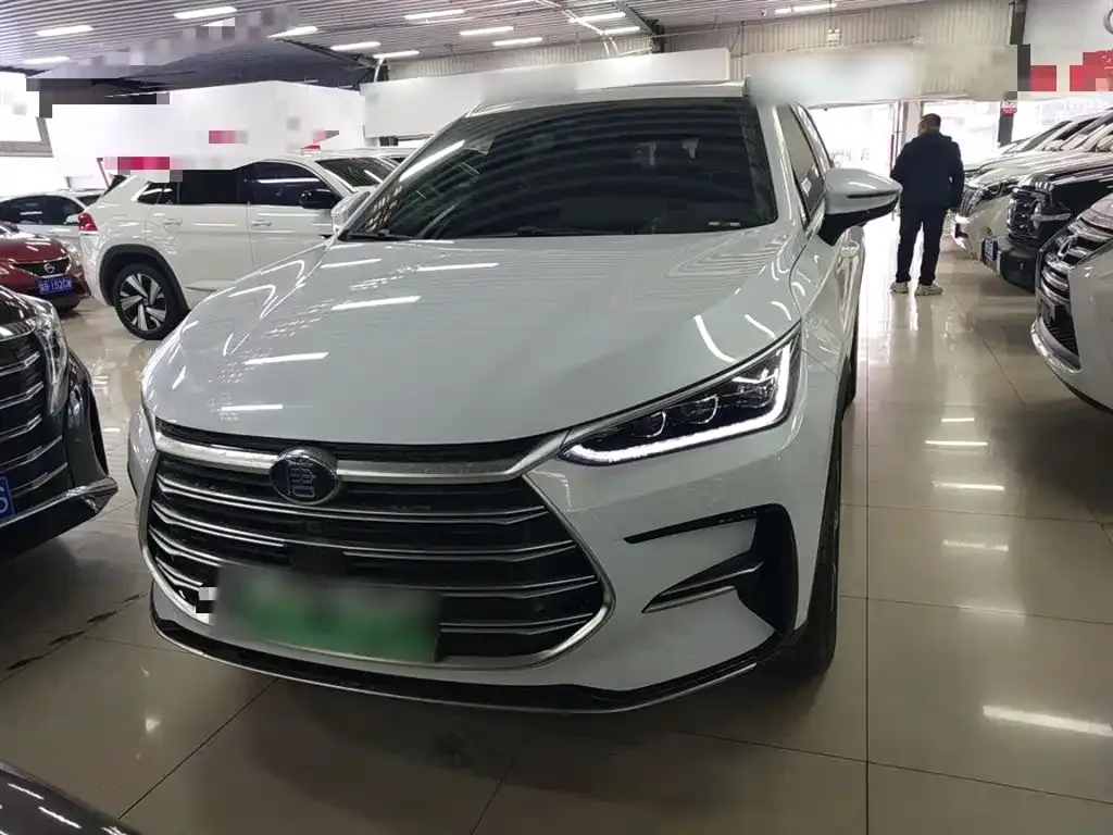 BYD Tang New Energy — фото 5
