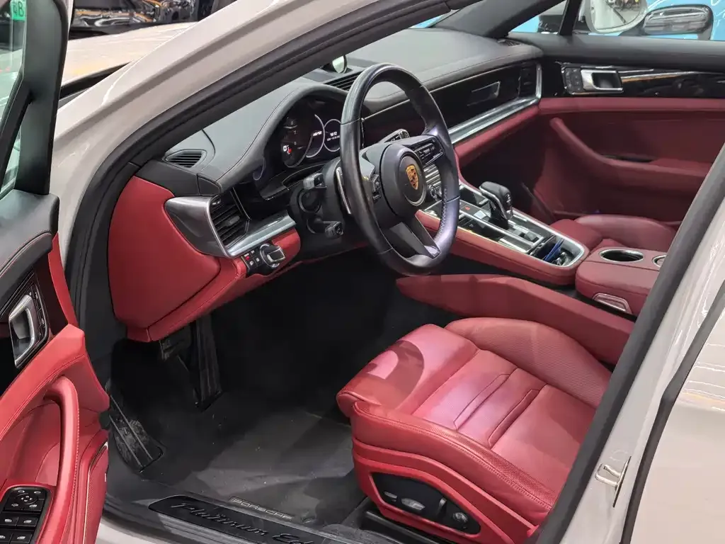 Porsche Panamera 2023 из CN, фото 4