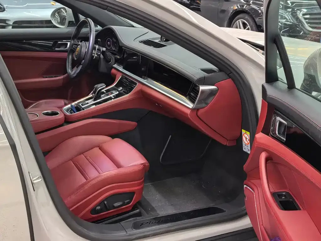 Porsche Panamera 2023 из CN, фото 8