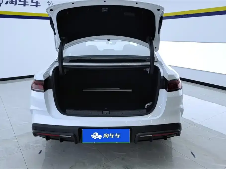BYD Qin L 2025 из CN, фото 5
