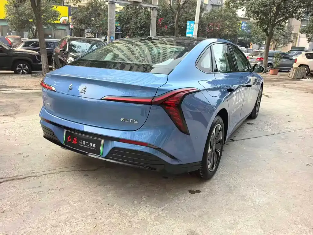 Hongqi Tiangong 05 2025 из CN, фото 10