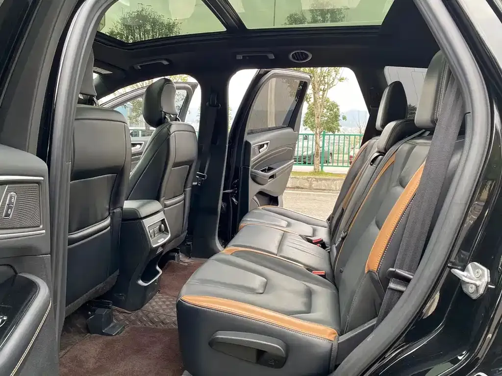 Ford Edge 2022 из CN, фото 3