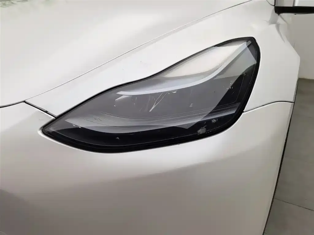 Tesla Model Y 2023 из CN, фото 8