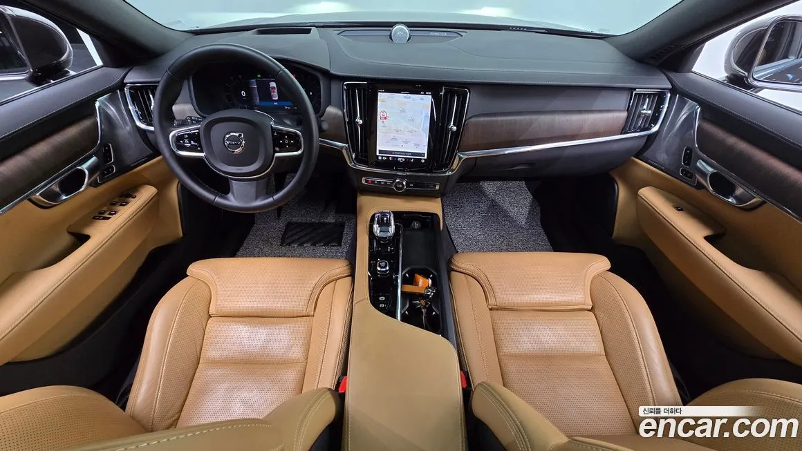 Volvo S90 2023 из KR, фото 8