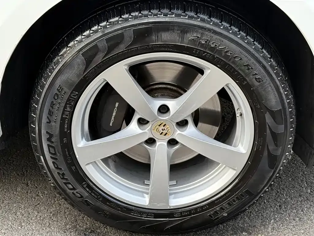 Porsche Macan 2021 из CN, фото 8