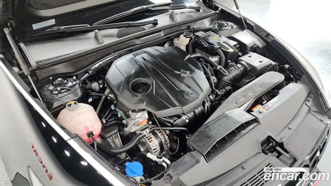 Hyundai Sonata 2023 из KR, фото 2