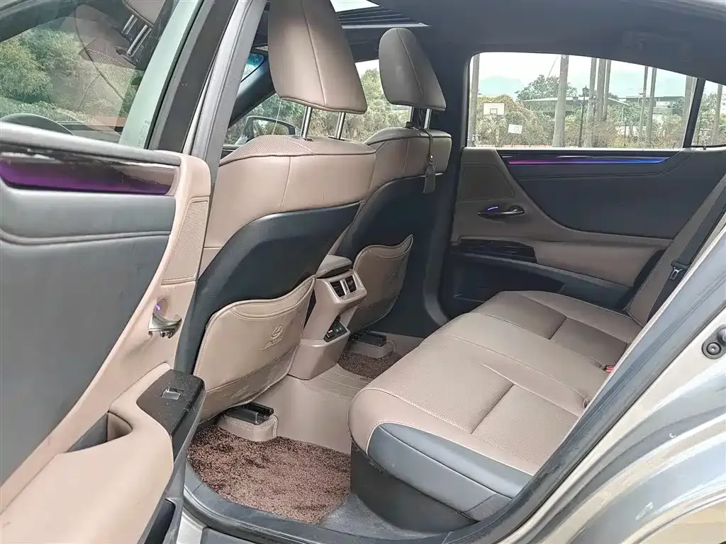 Lexus ES 2024 из CN, фото 6