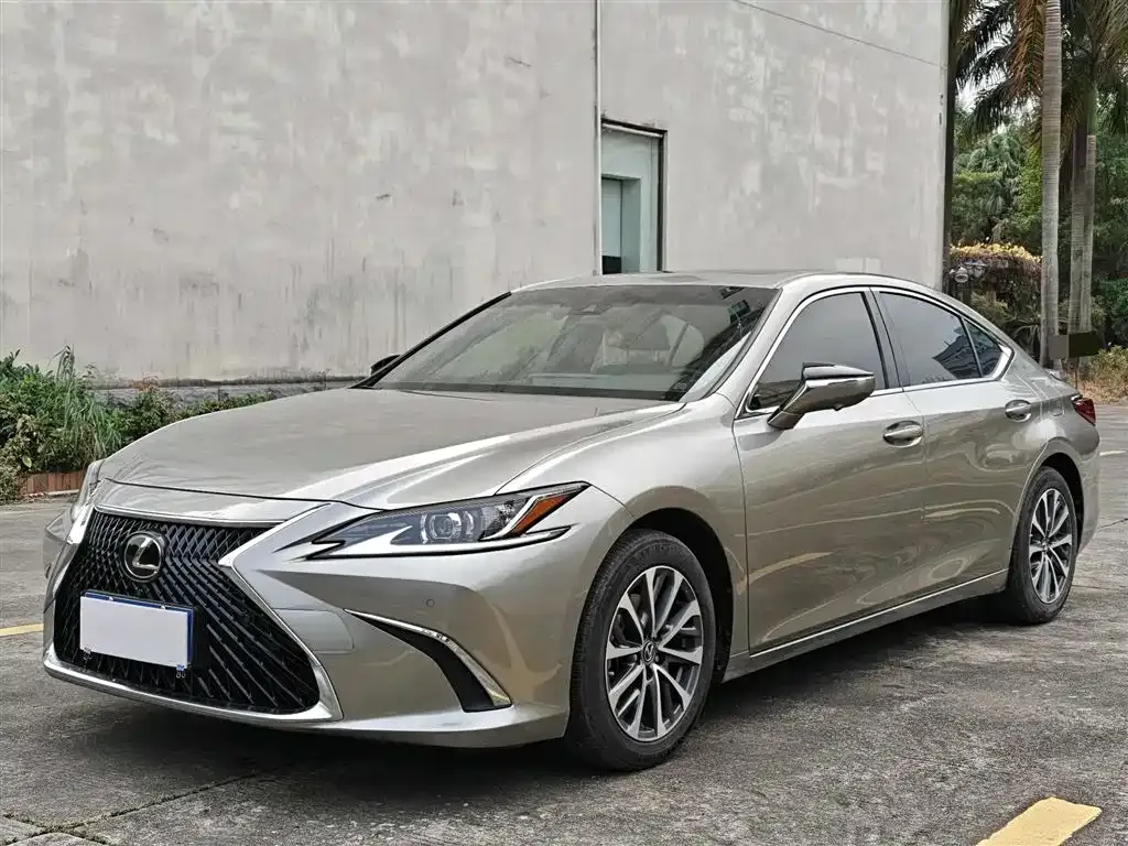 Lexus ES 2024 из CN, фото 4