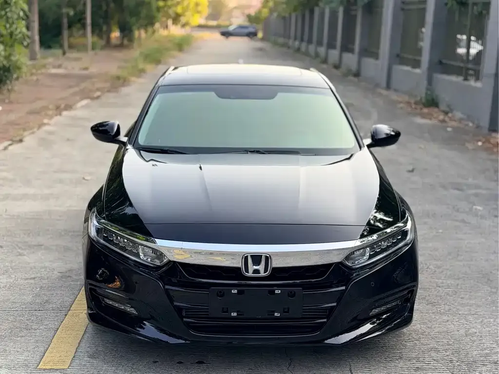 Honda Accord 2021 из CN, фото 3