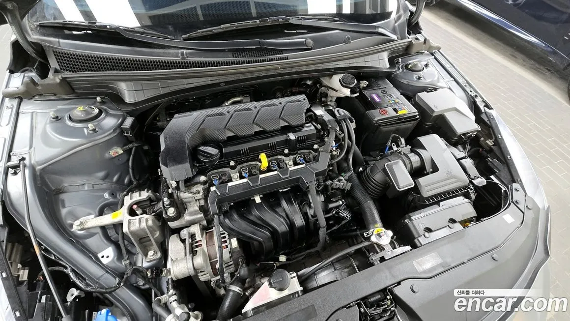 Hyundai AVANTE 2021 из KR, фото 10