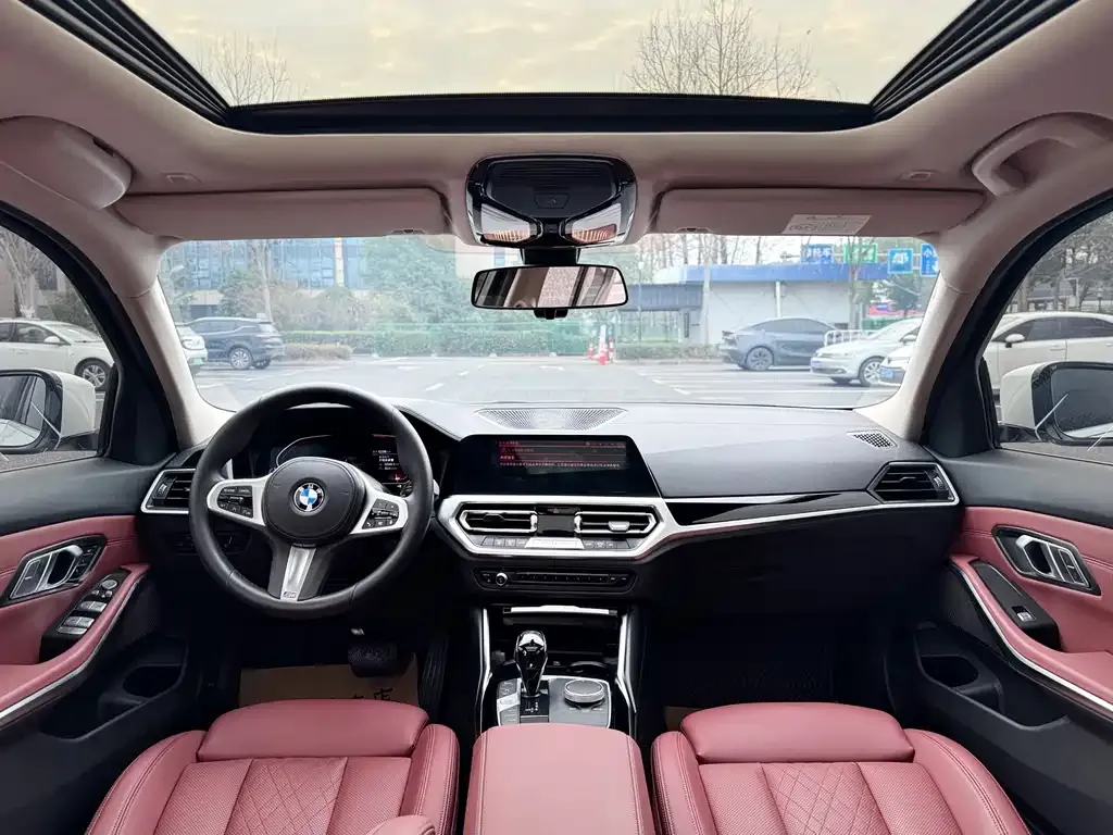 BMW 3 Series 2022 из CN, фото 4