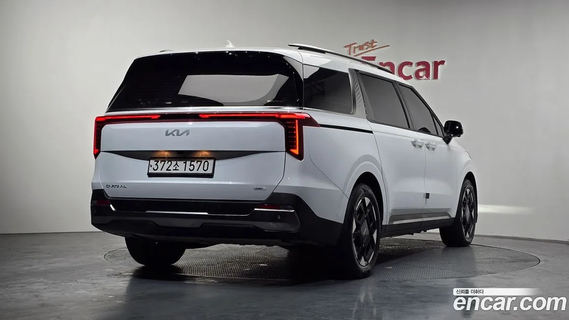 Kia Carnival 2025 из KR, фото 4