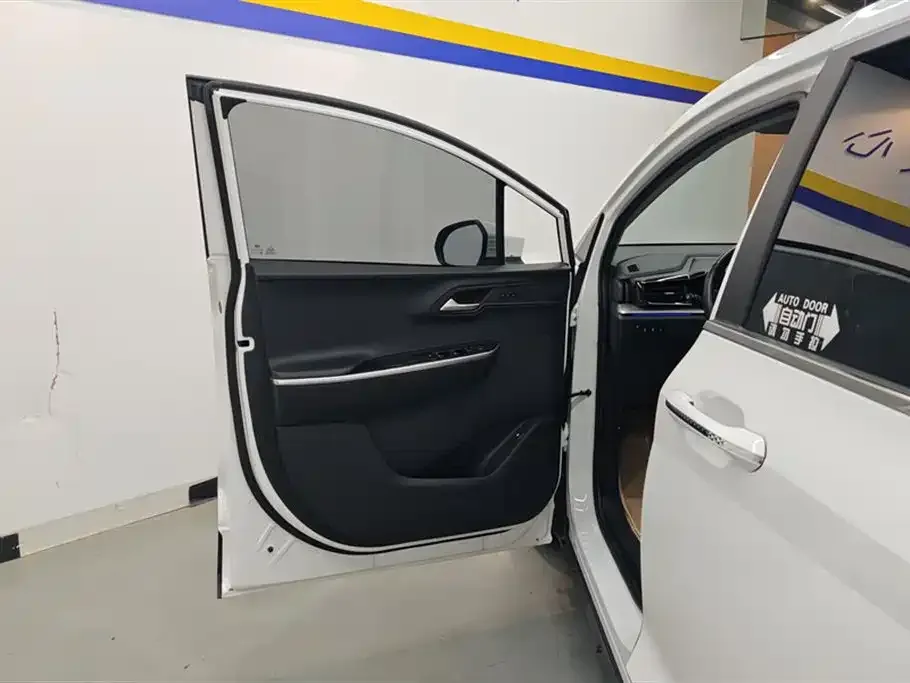 Hyundai Custo — фото 2