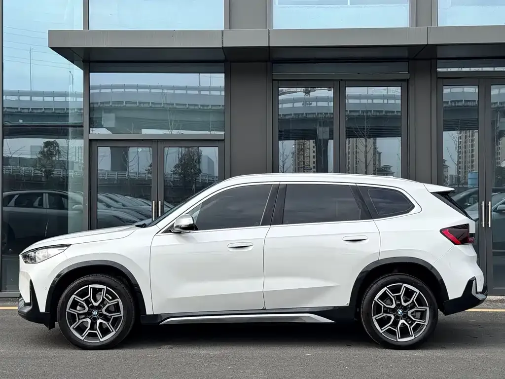 BMW X1 2024 из CN, фото 6
