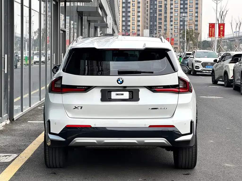 BMW X1 2024 из CN, фото 7