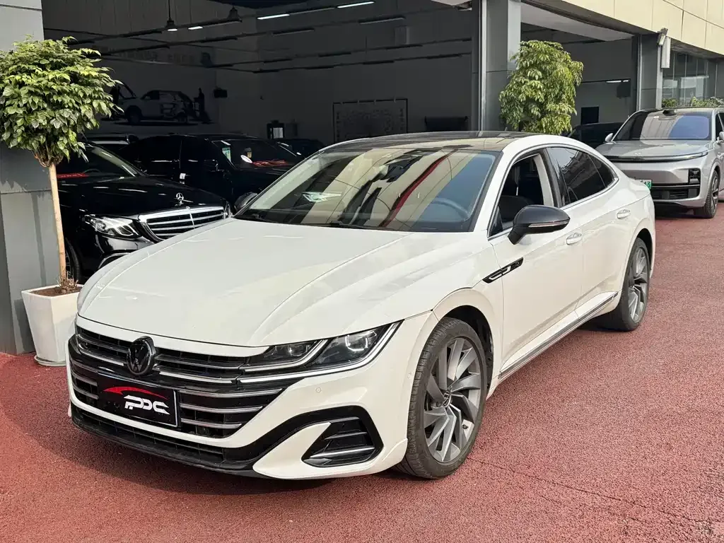 Volkswagen CC 2021 из CN, фото 1