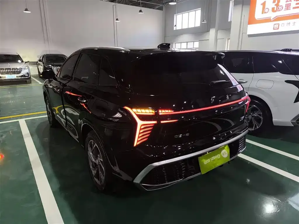 Hongqi HS3 PHEV 2025 из CN, фото 10