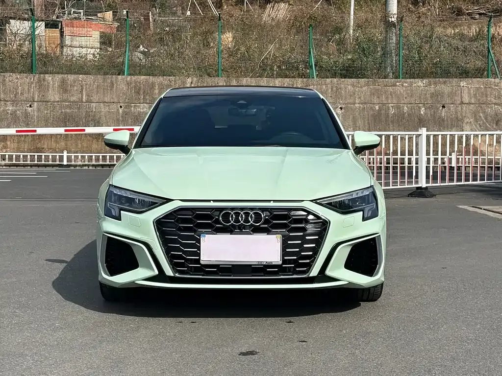 Audi A3 2023 из CN, фото 9