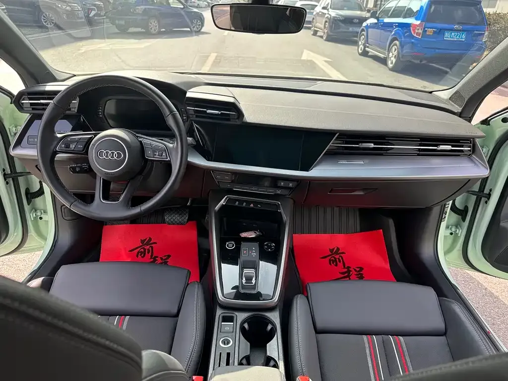 Audi A3 2023 из CN, фото 5