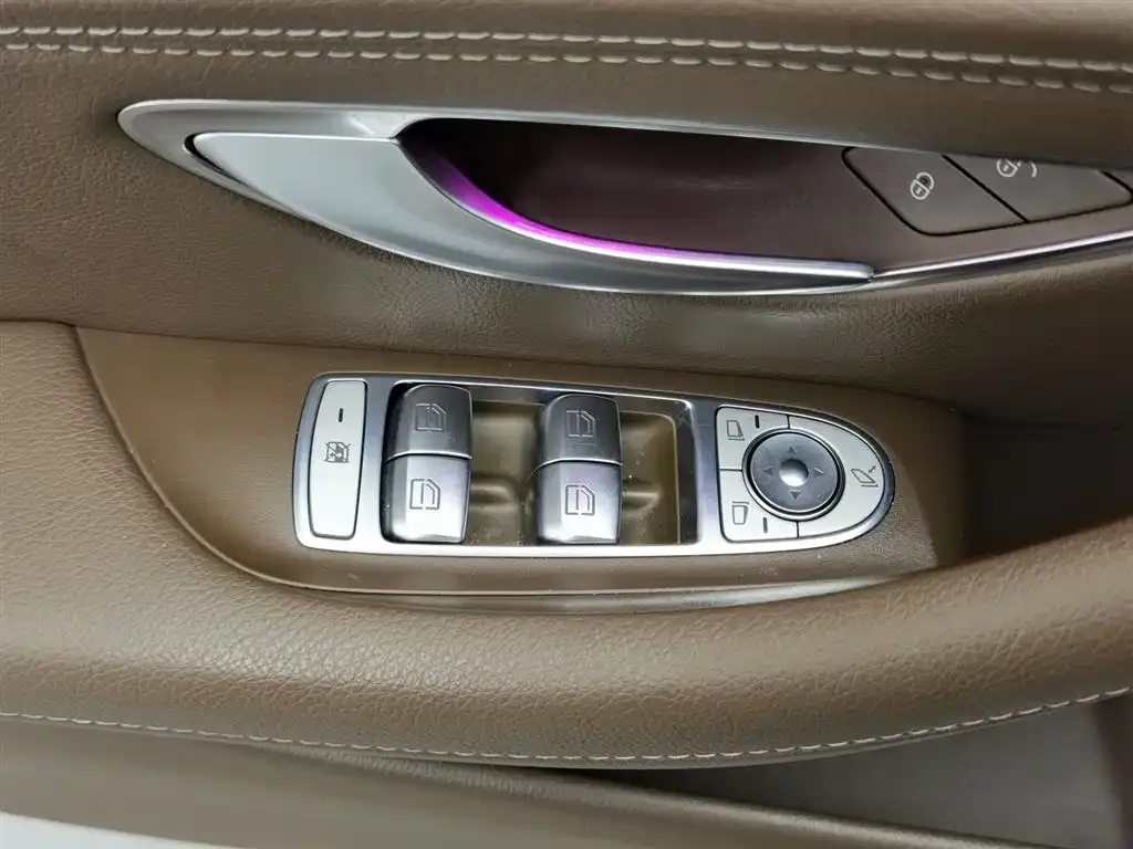Mercedes-Benz E-Class 2022 из CN, фото 8