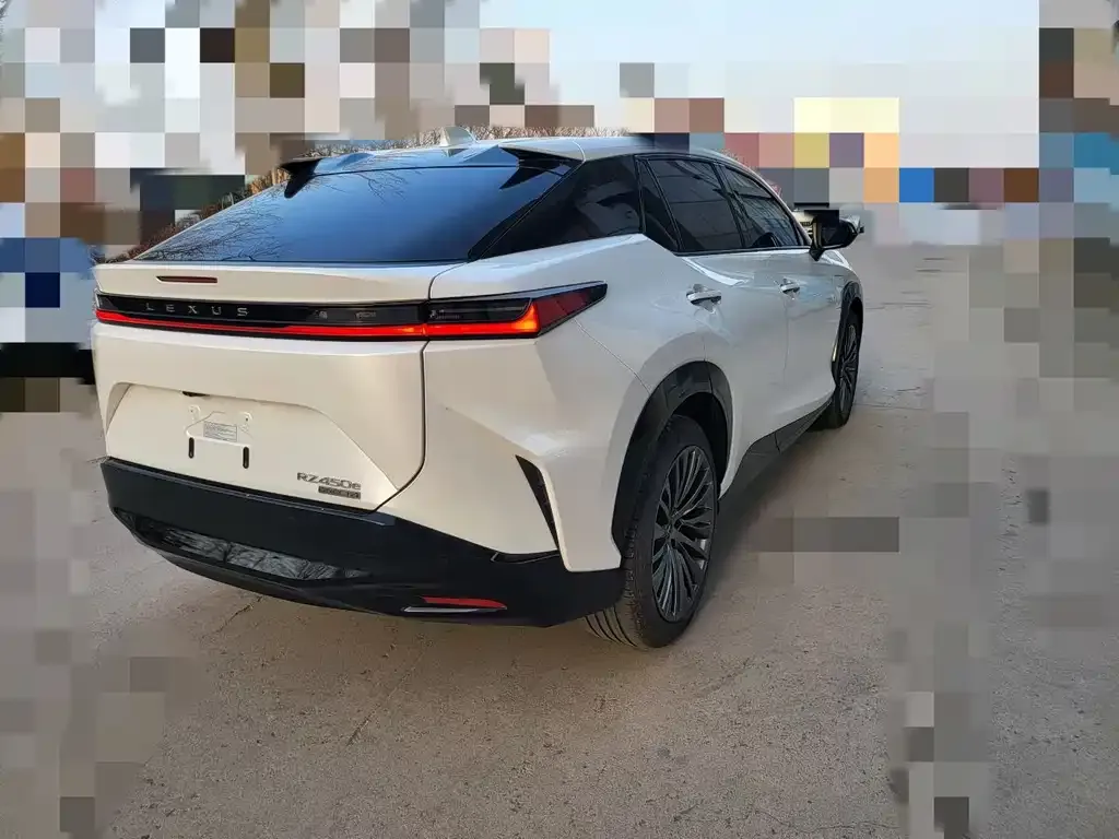 Lexus RZ 2023 из CN, фото 2
