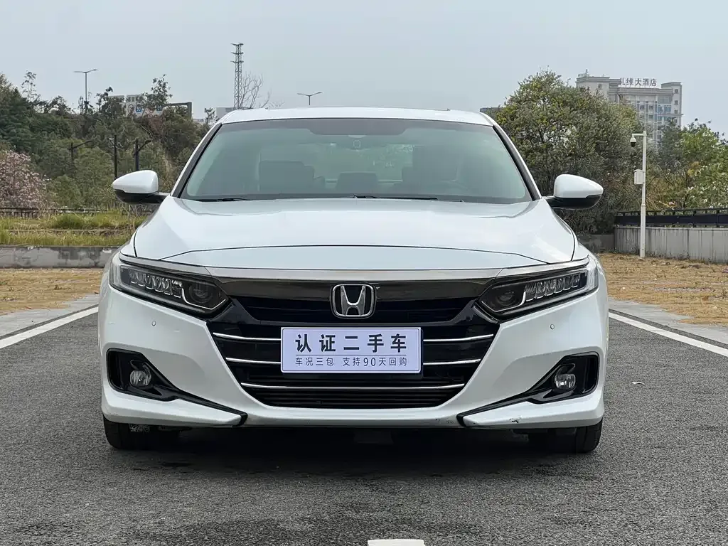 Honda Accord — фото 6