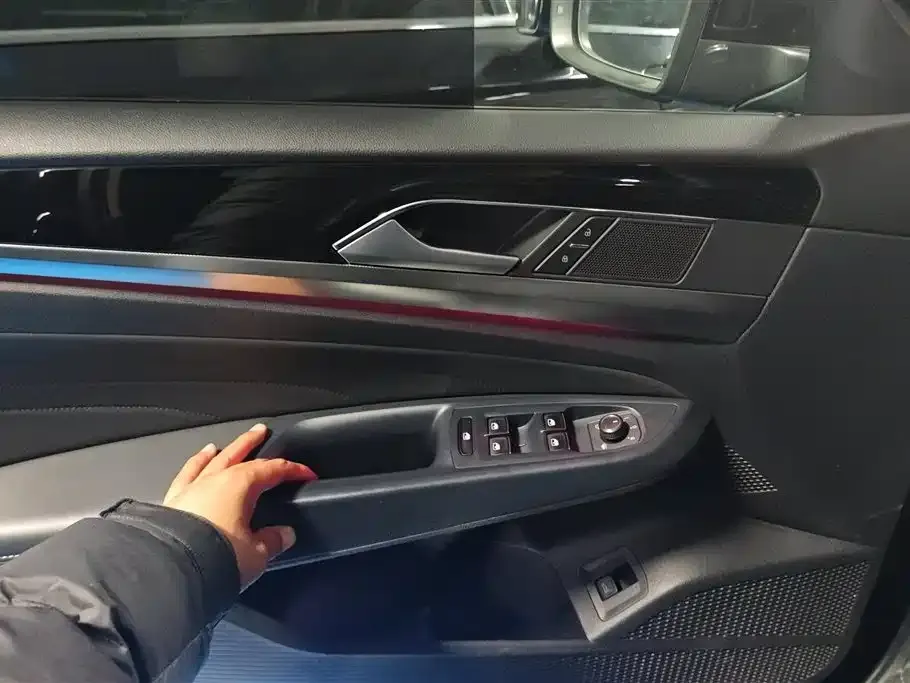Volkswagen Passat 2022 из CN, фото 4