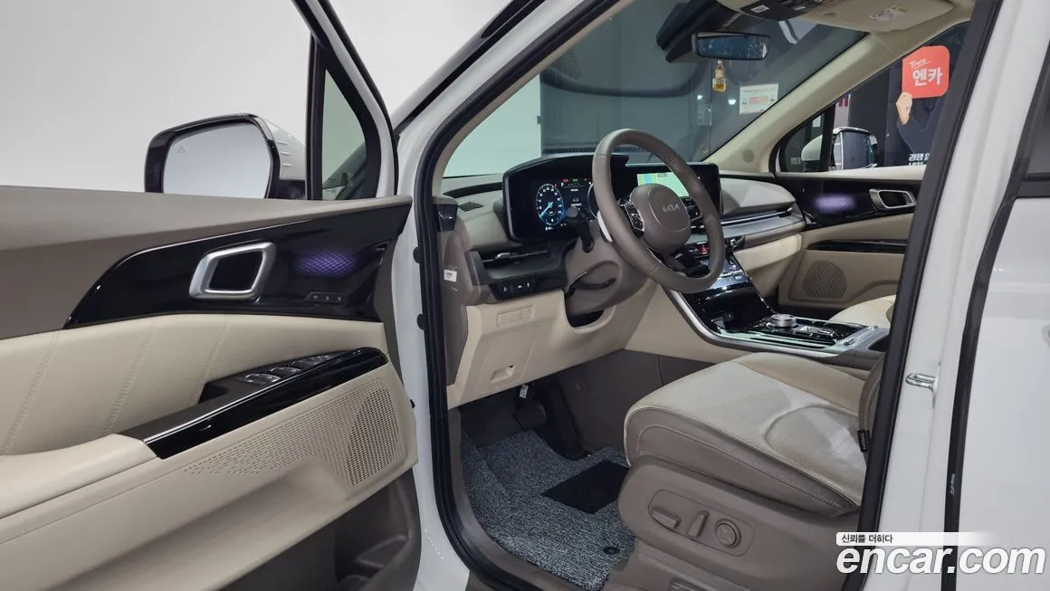 Kia Carnival 2023 из KR, фото 2