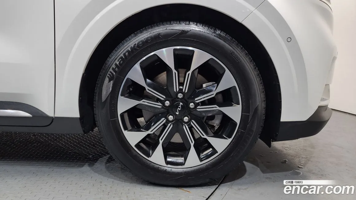 Kia Carnival 2023 из KR, фото 7