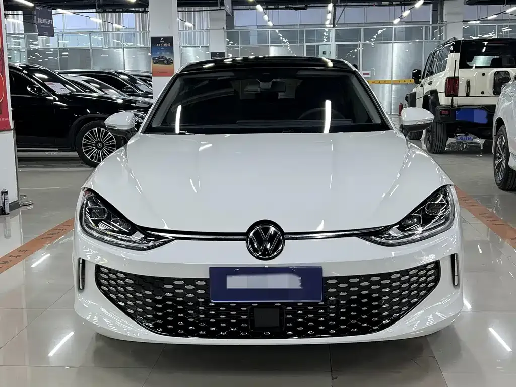 Volkswagen Lamando 2023 из CN, фото 4