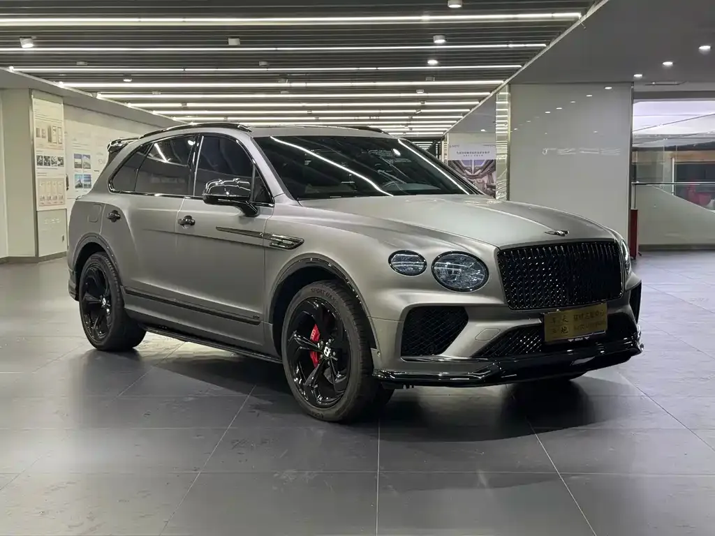 Bentley Bentayga 2022 из CN, фото 3