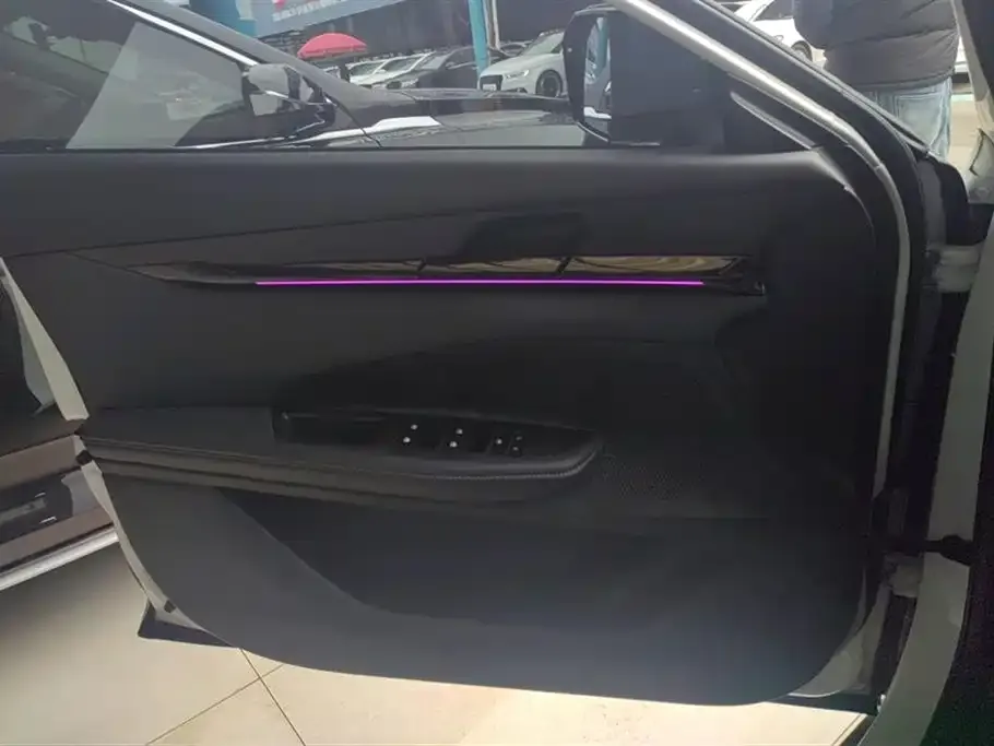Changan UNI-V 2024 из CN, фото 8