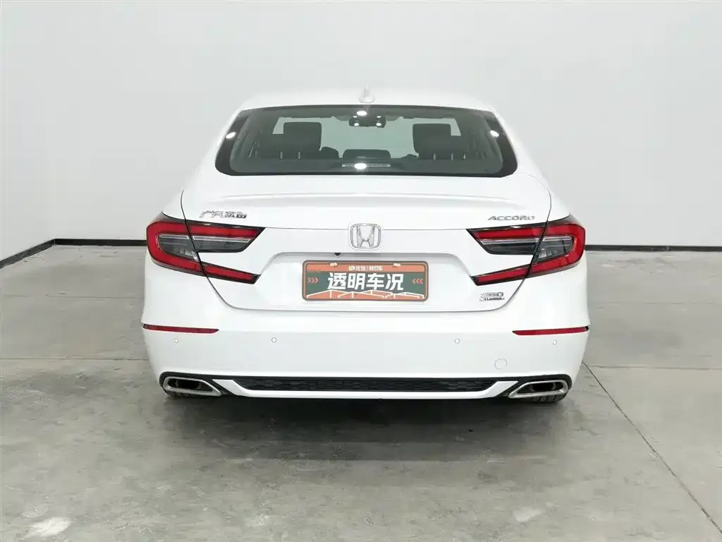 Honda Accord — фото 4