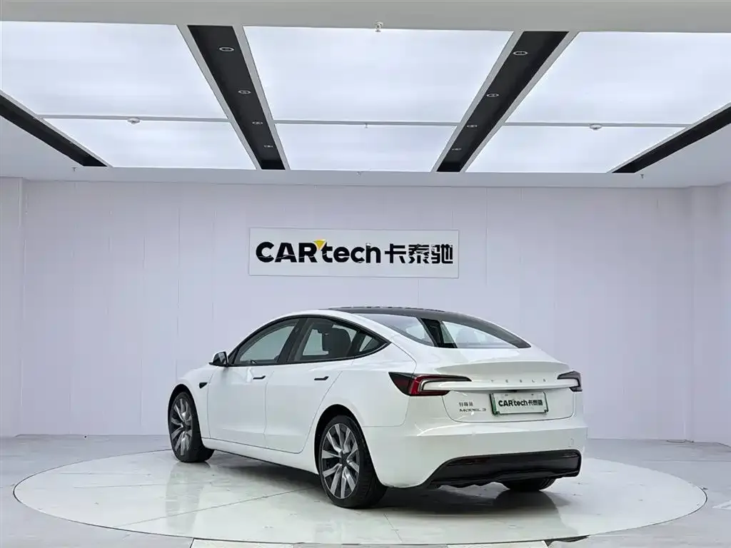 Tesla Model 3 2025 из CN, фото 4
