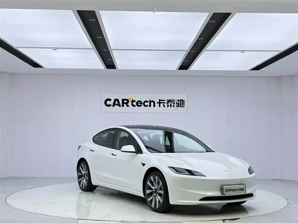 Tesla Model 3 2025 из CN, фото 7