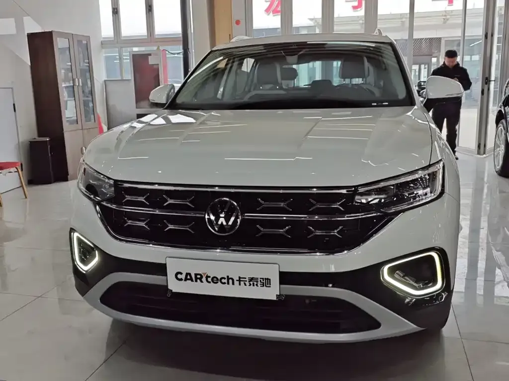 Volkswagen Tayron 2023 из CN, фото 4