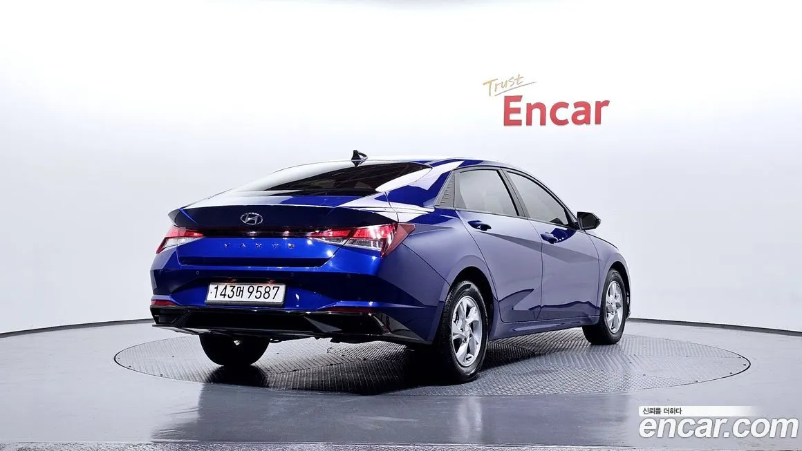 Hyundai AVANTE 2022 из KR, фото 3