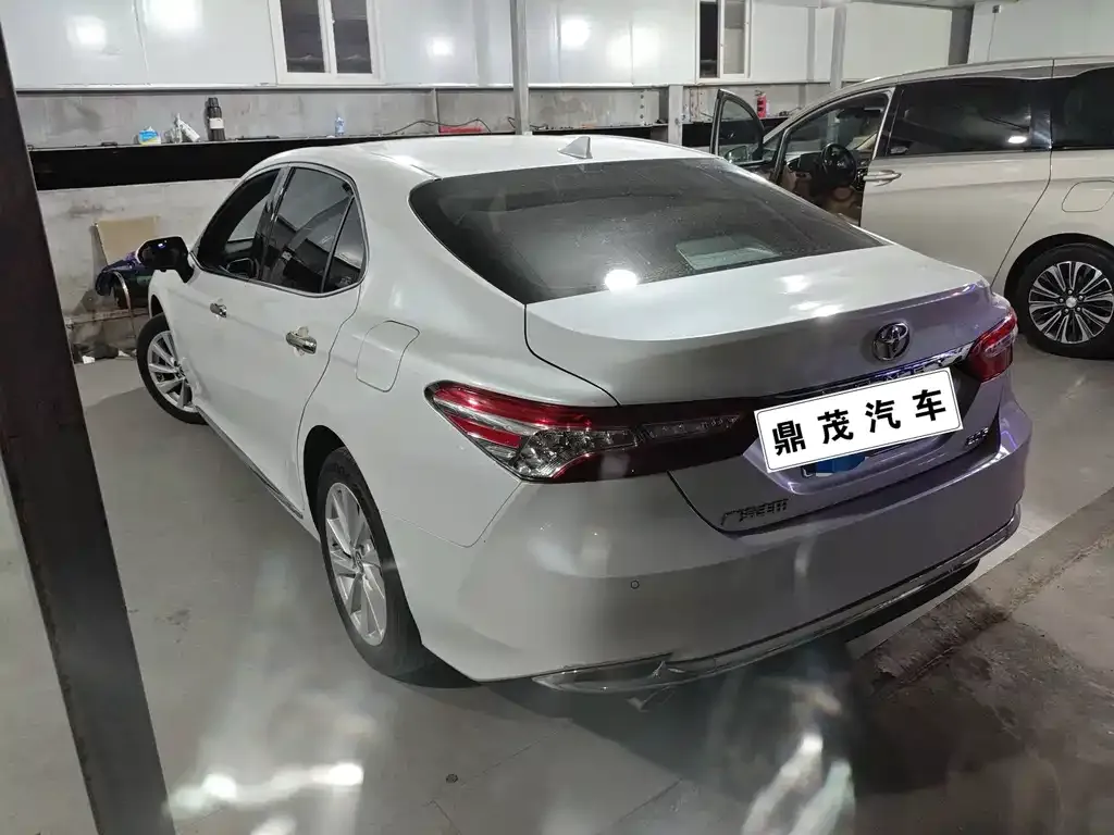 Toyota Camry 2023 из CN, фото 6